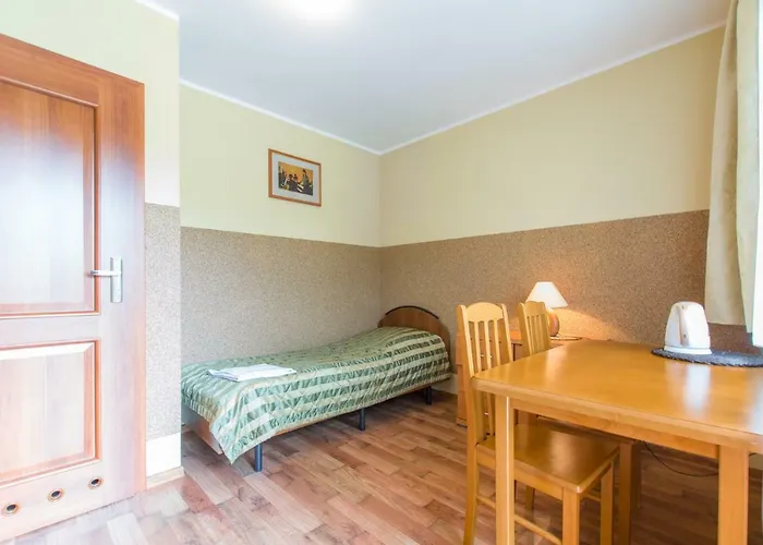 Osrodek Bojanowe Gniazdo Resort *